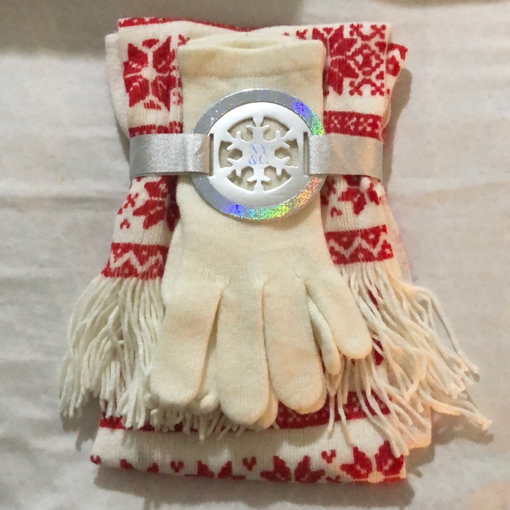 NY&C Glove and Scarf Set - Picture 1 of 2